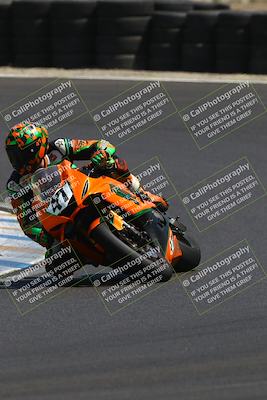 media/Sep-05-2025-CRA (Fri) [[b1fe00145a]]/1pm (Turn 6 Exit)/